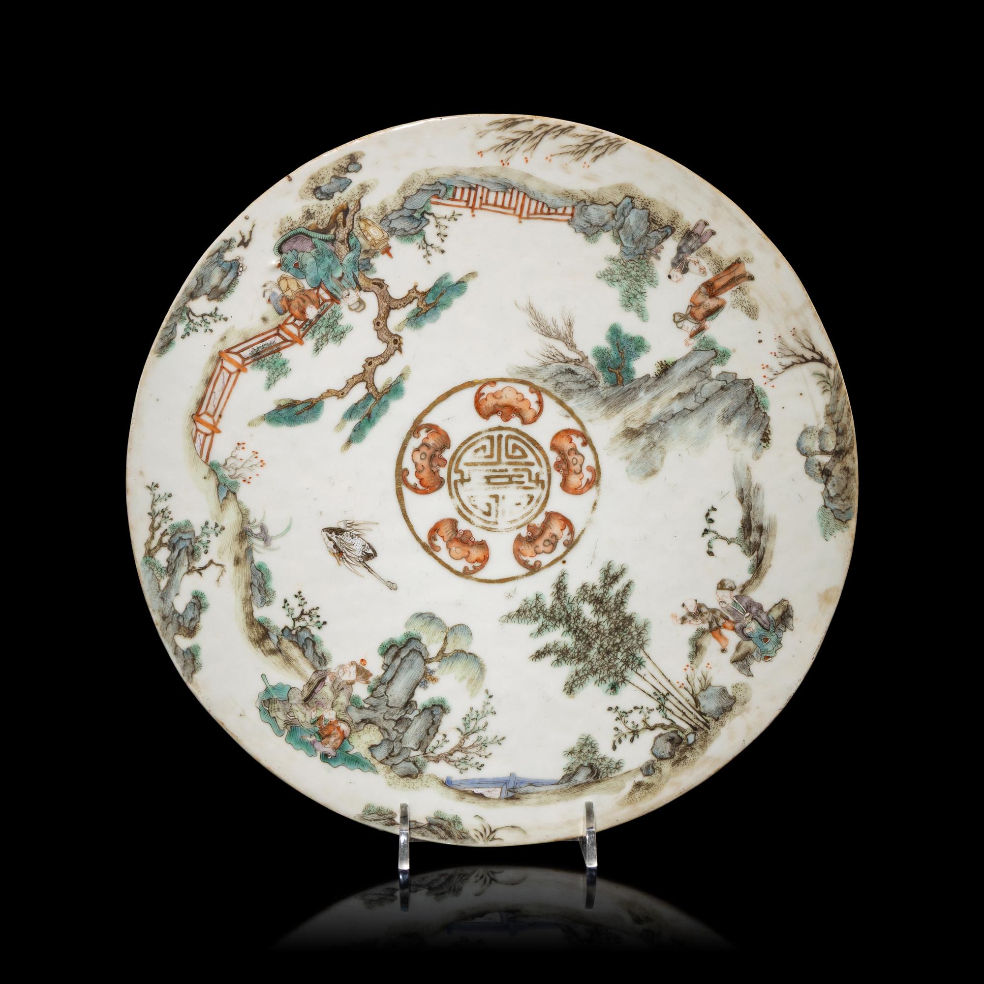 A Chinese Famille Rose Porcelain Circular Plaque, Second Half of 19th Century — 清晚期 粉彩行樂圖圓瓷板
