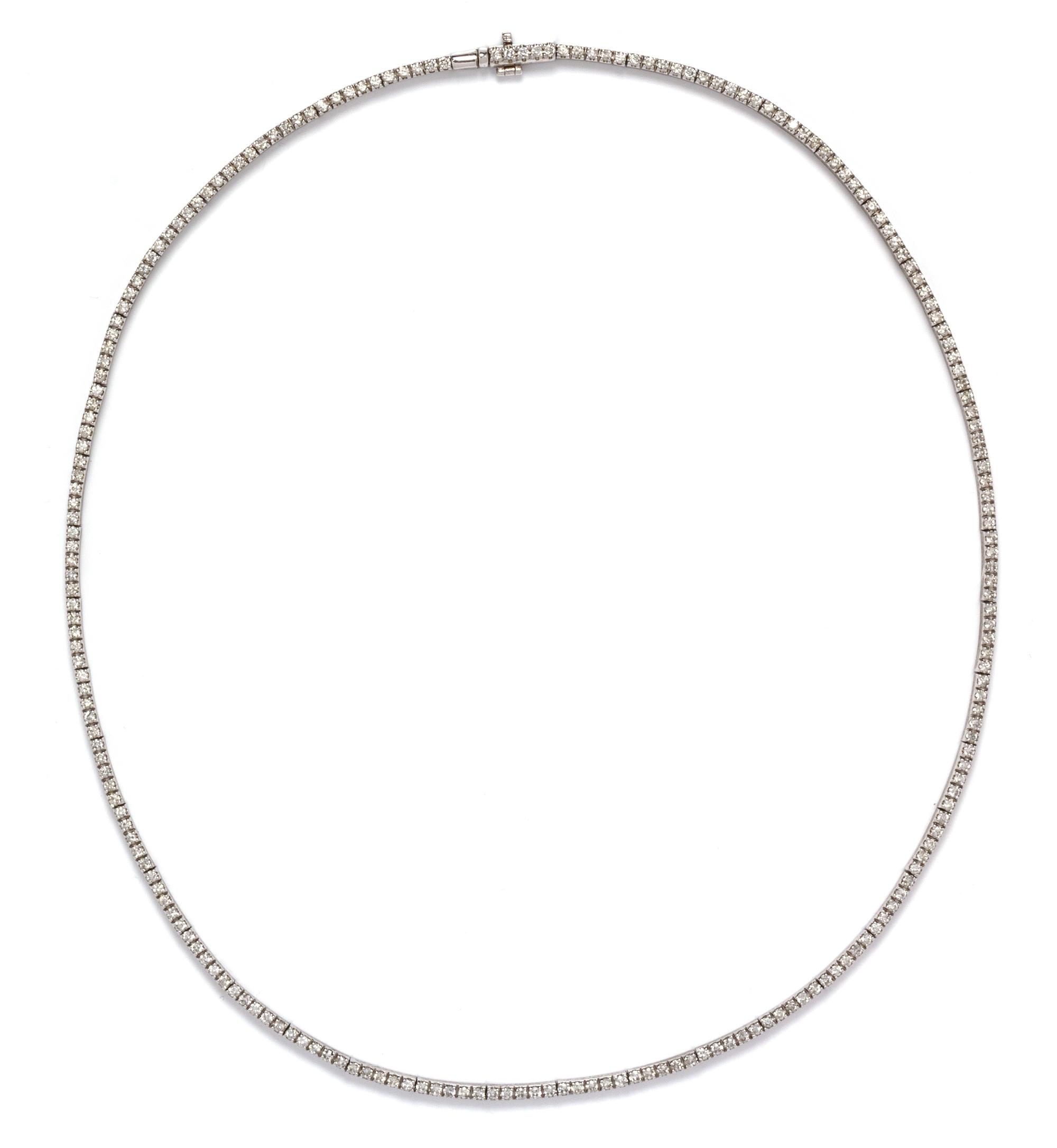 A White Gold and Diamond Collar Necklace, 14.70 dwts.