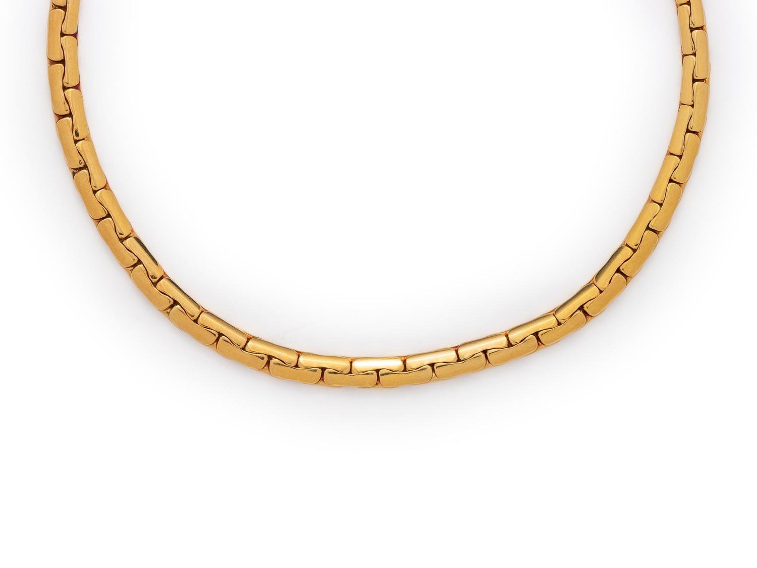 YELLOW GOLD NECKLACE