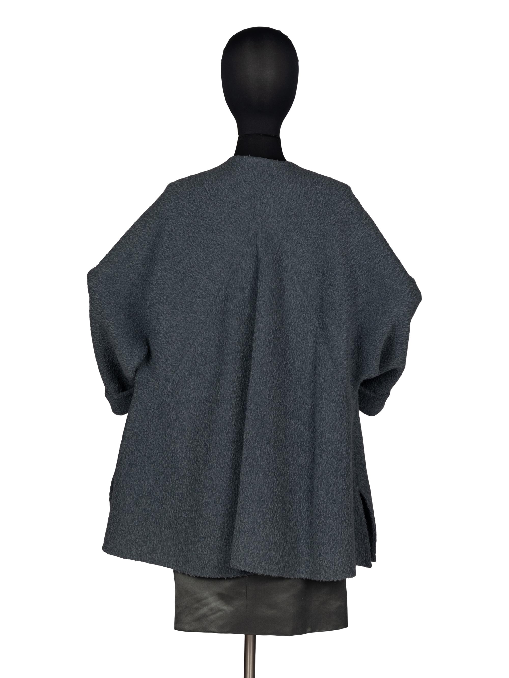 Geoffrey Beene Grey Jacket and Skirt