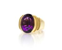 An 18 Karat Yellow Gold and Amethyst Ring, 13.80 dwts.