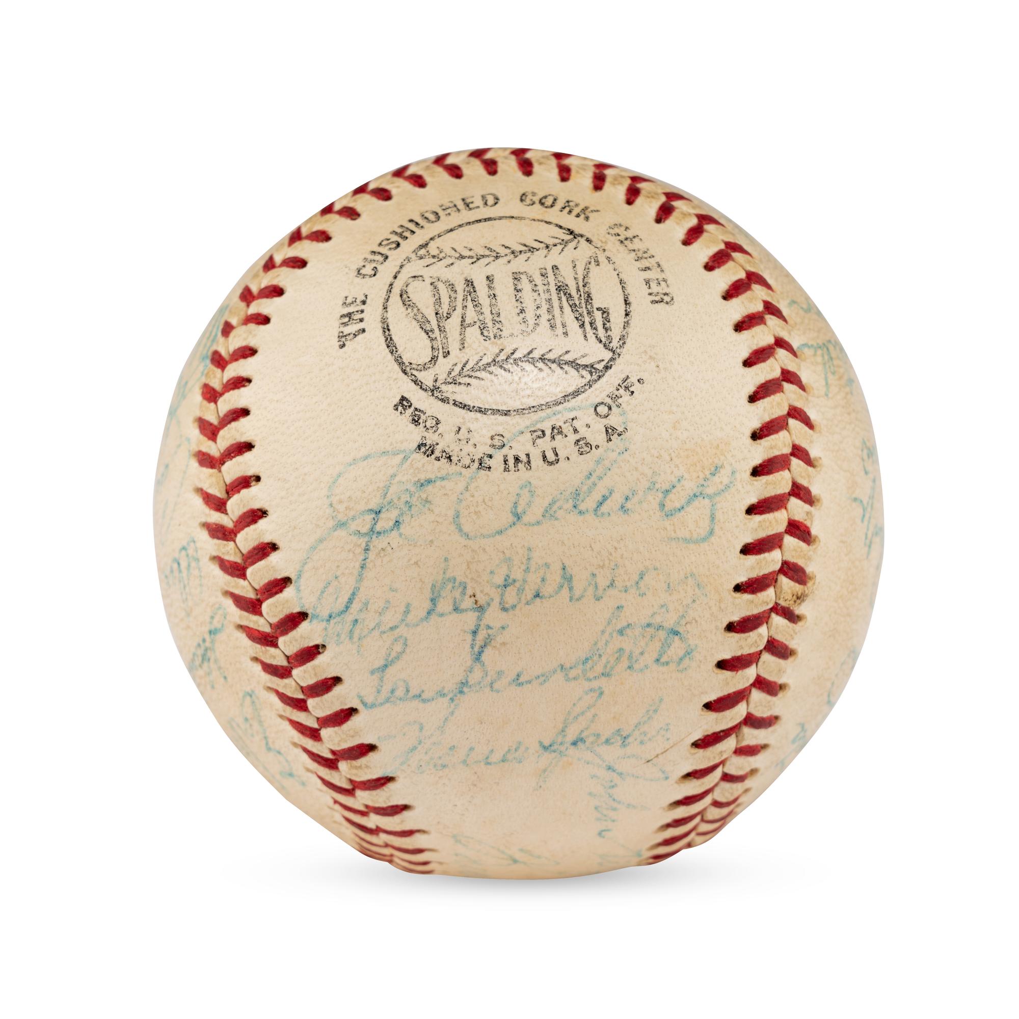 A 1959 Milwaukee Braves Team Signed Autograph Baseball Featuring Hank Aaron (Beckett Authentication Services)