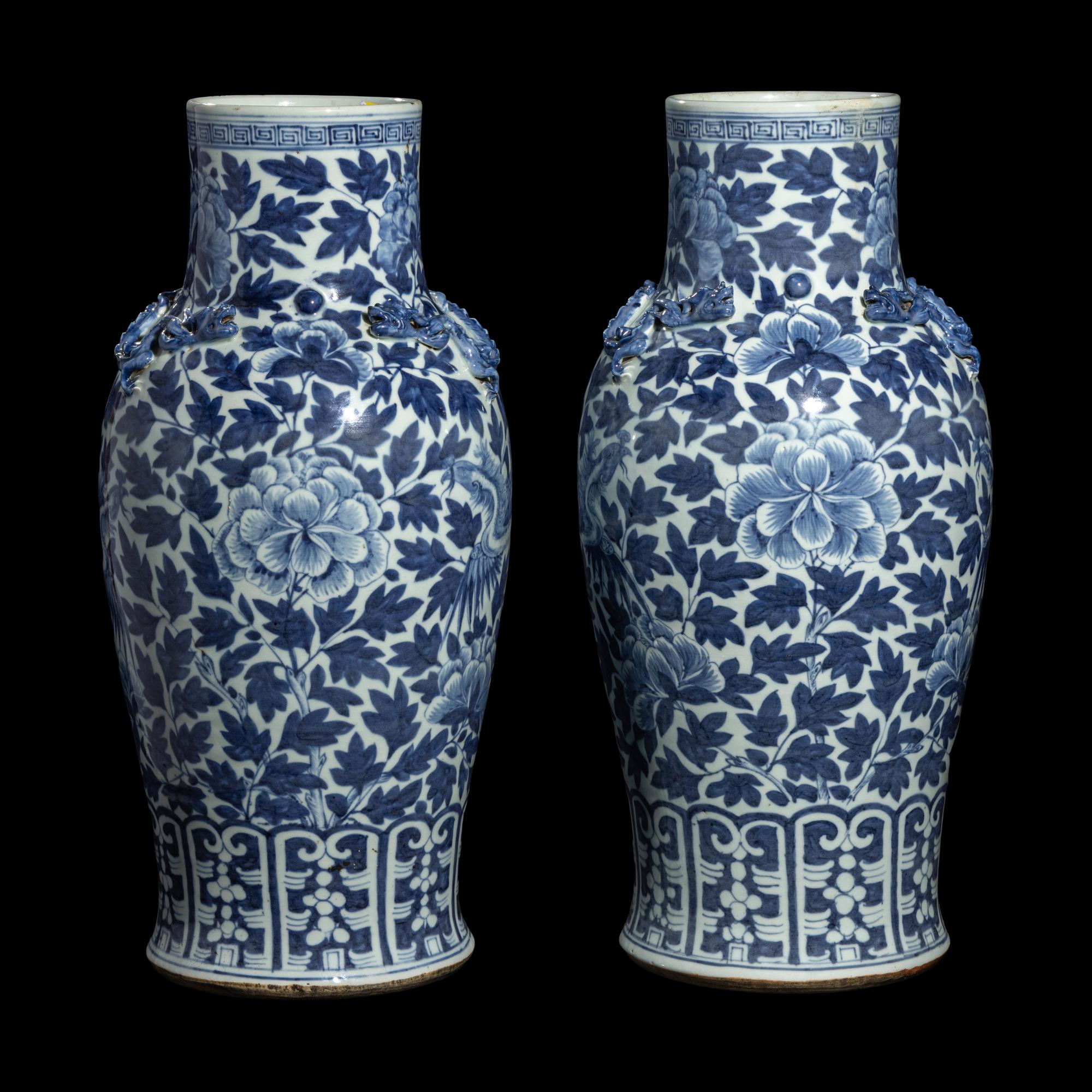 A Pair of Chinese Blue and White Porcelain Vases