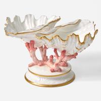A Wedgwood Bone China Shell-Form Table Ornament UK, circa 1895