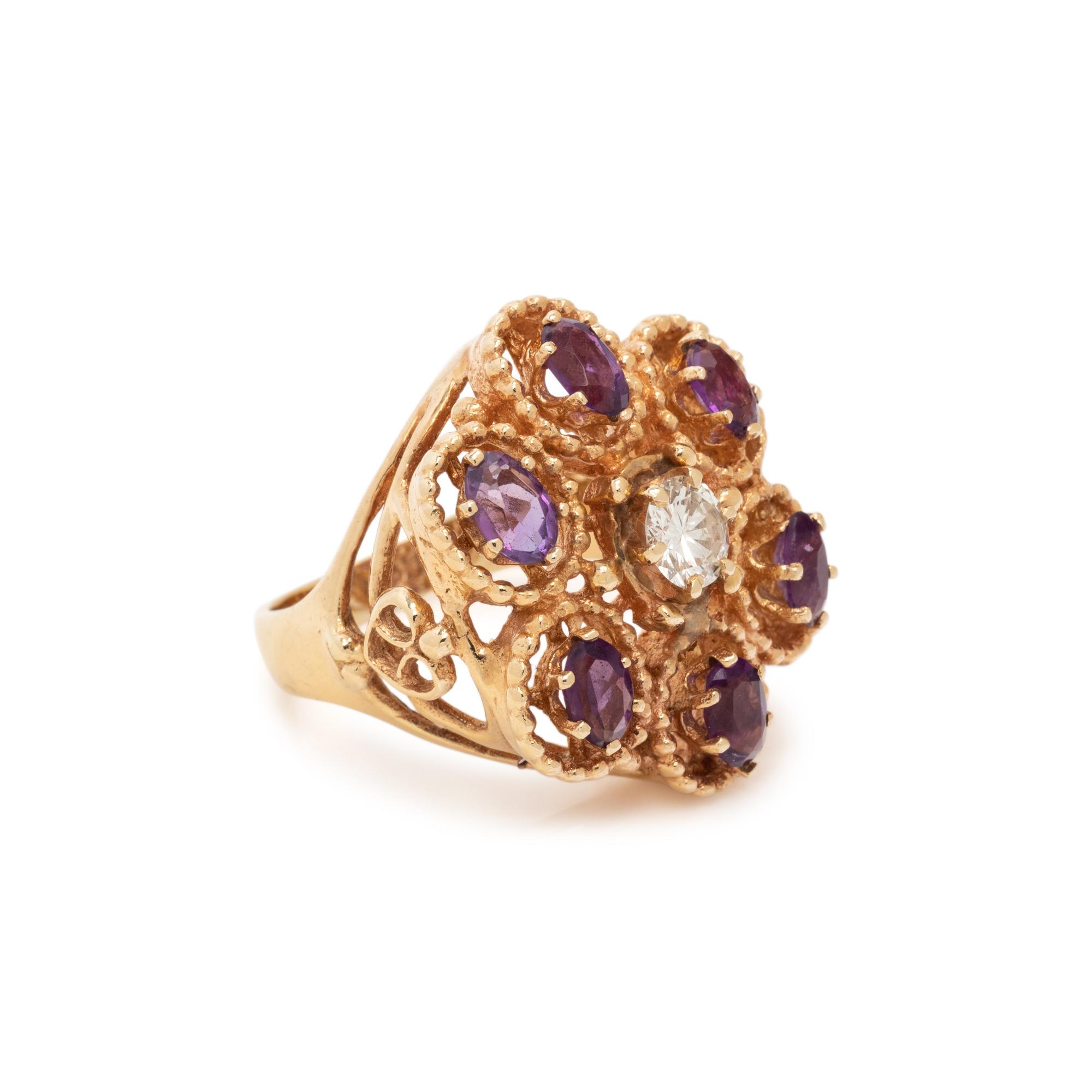 YELLOW GOLD, DIAMOND AND AMETHYST RING