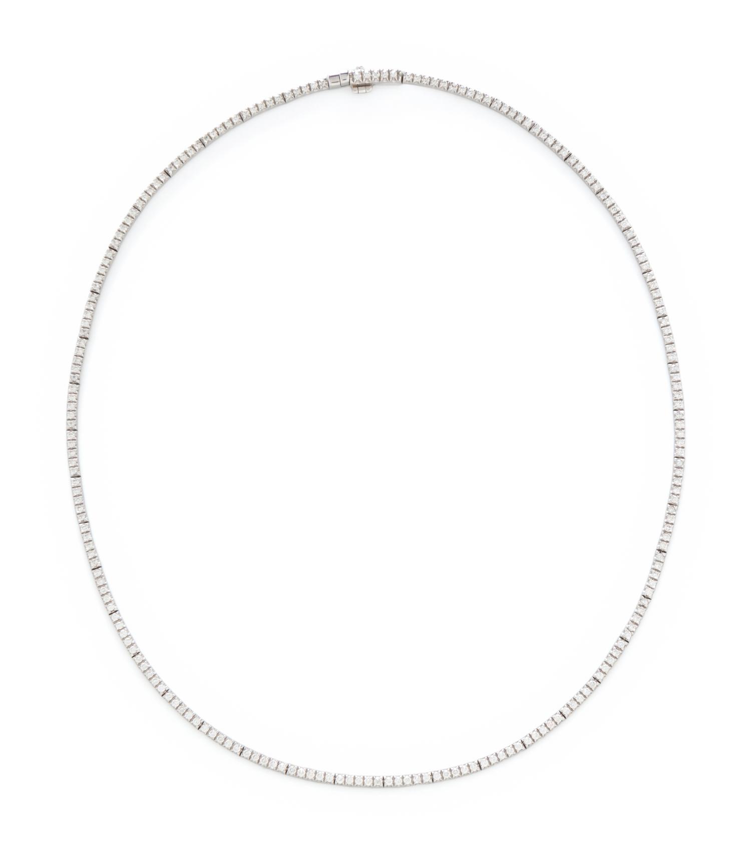 WHITE GOLD AND DIAMOND NECKLACE