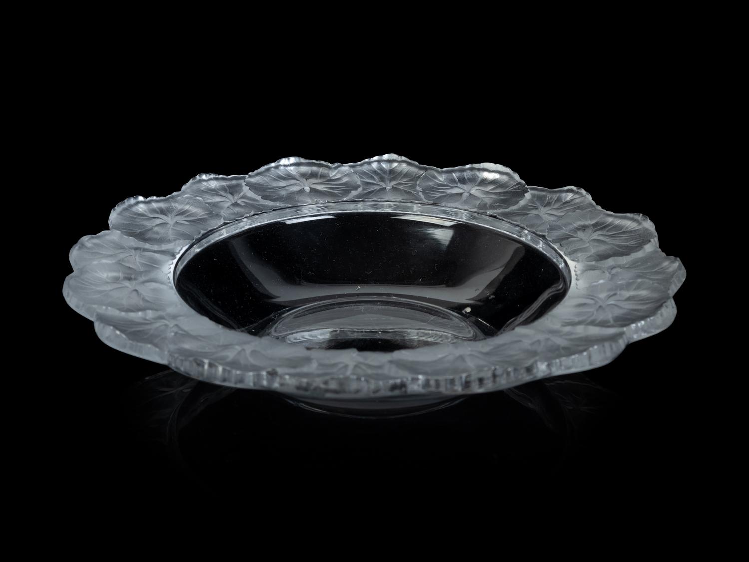 A Lalique Honfleur Bowl
