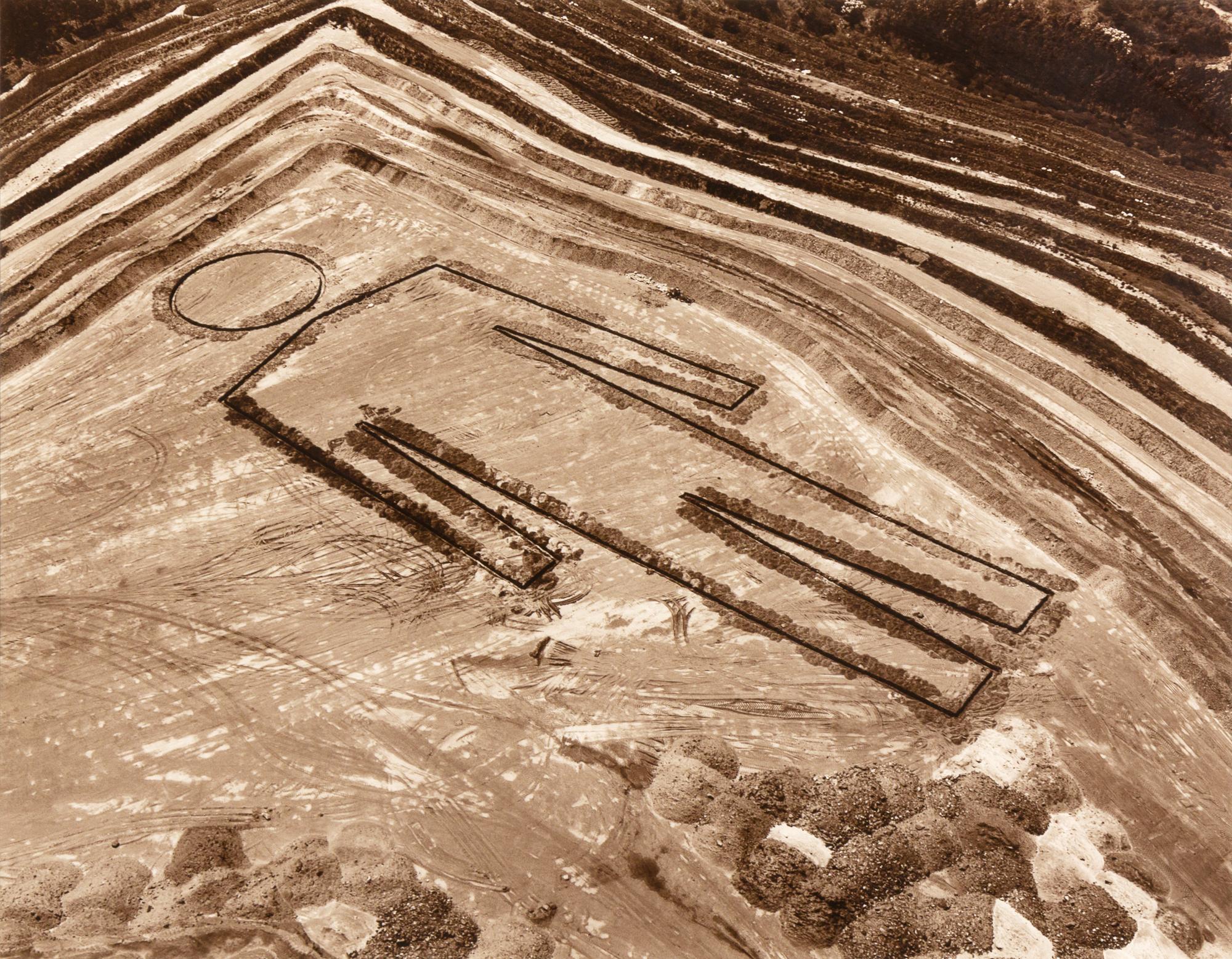 Male (Itabira, iron mine)