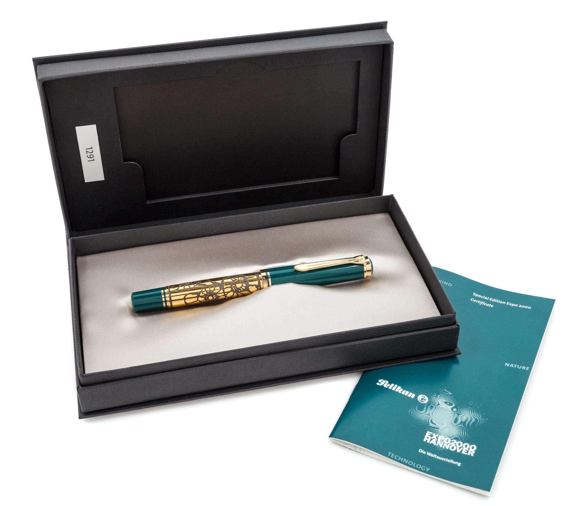 A Pelikan Expo2000 Hanover: Nature Special Edition Fountain Pen