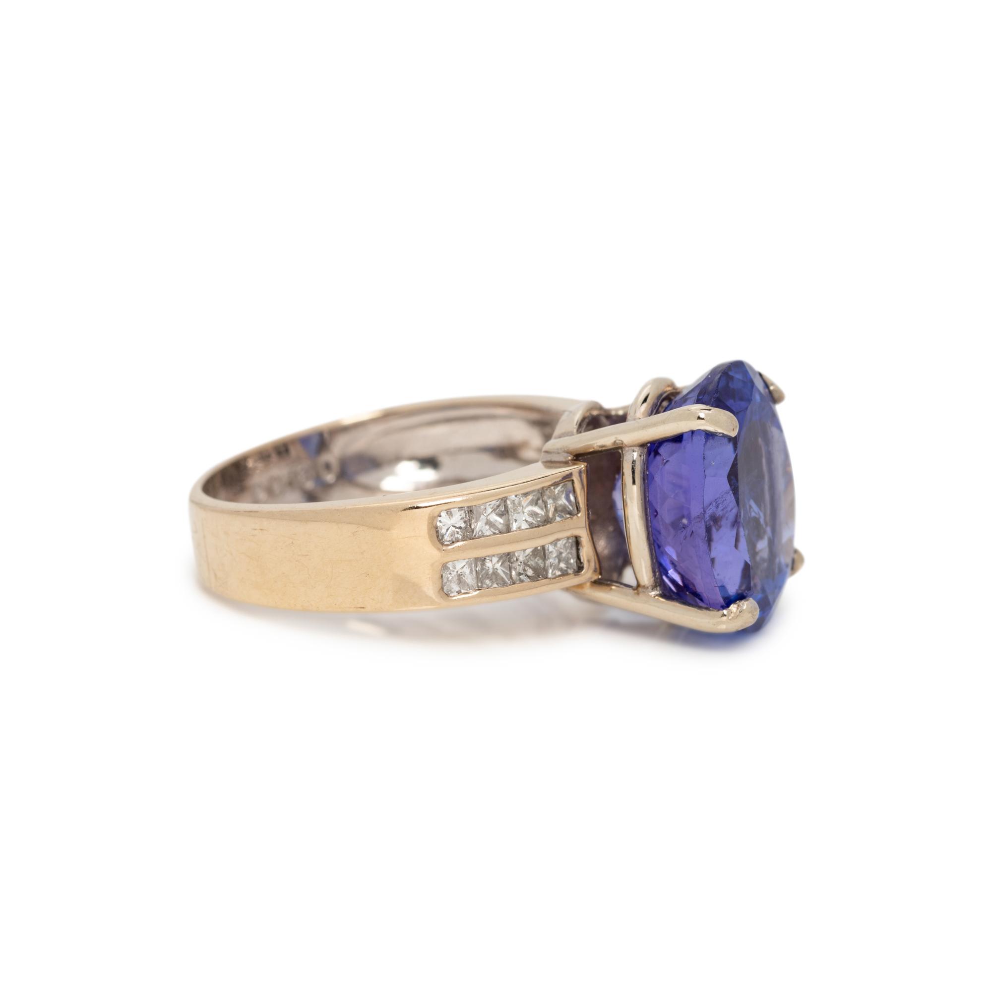 TANZANITE AND DIAMOND RING