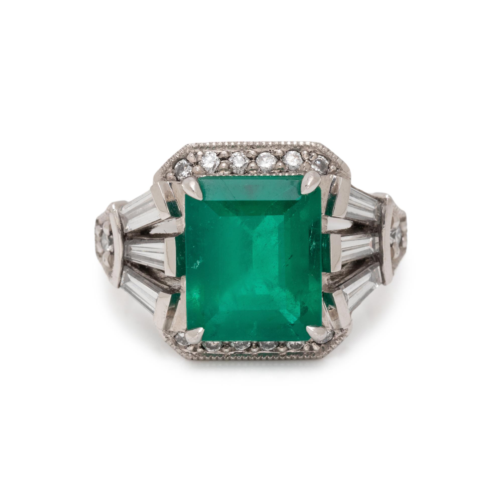 COLOMBIAN EMERALD AND DIAMOND RING