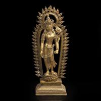 A Sino-Tibetan or Nepalese gilt bronze figure of Padmapani 藏传或尼泊尔铜鎏金圣观世音造像 19th century ????