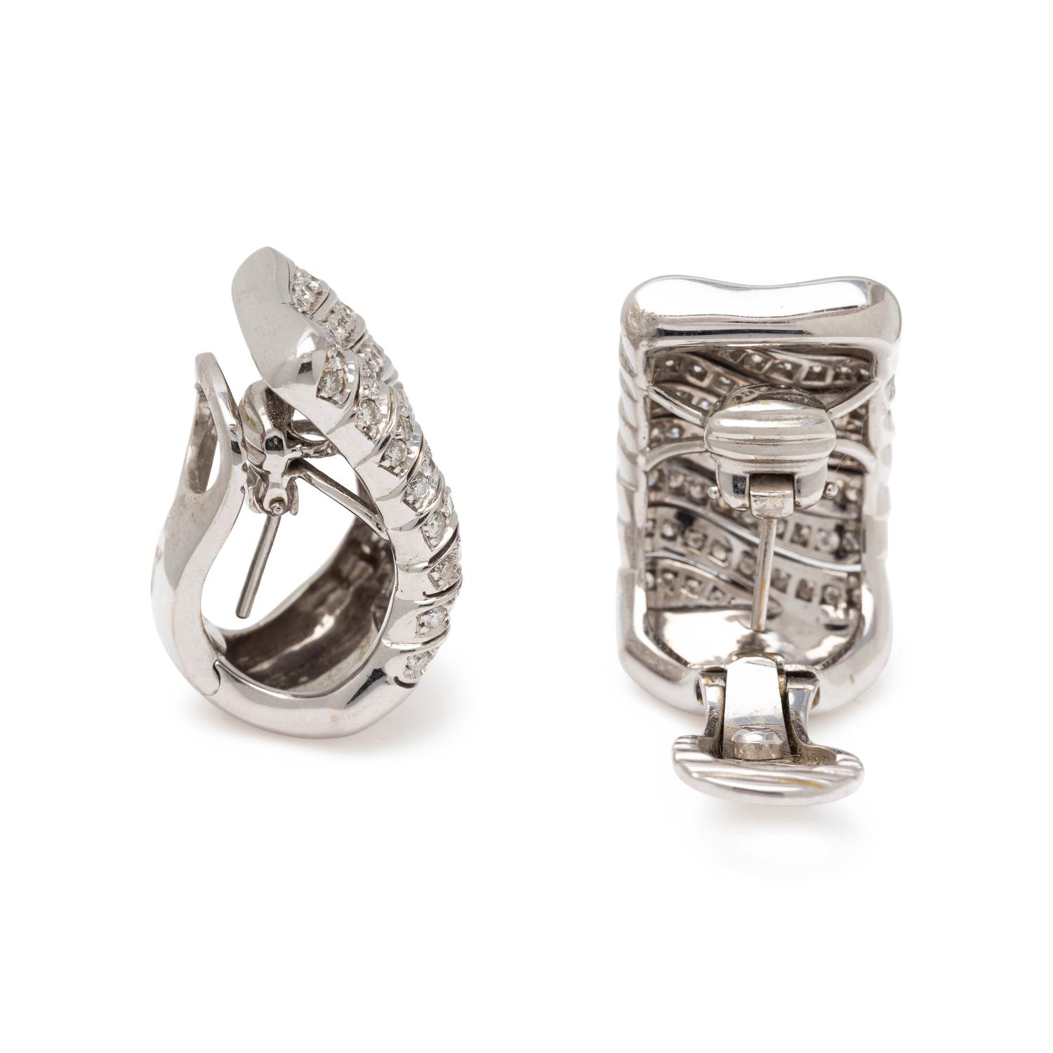 WHITE GOLD AND DIAMOND EARCLIPS