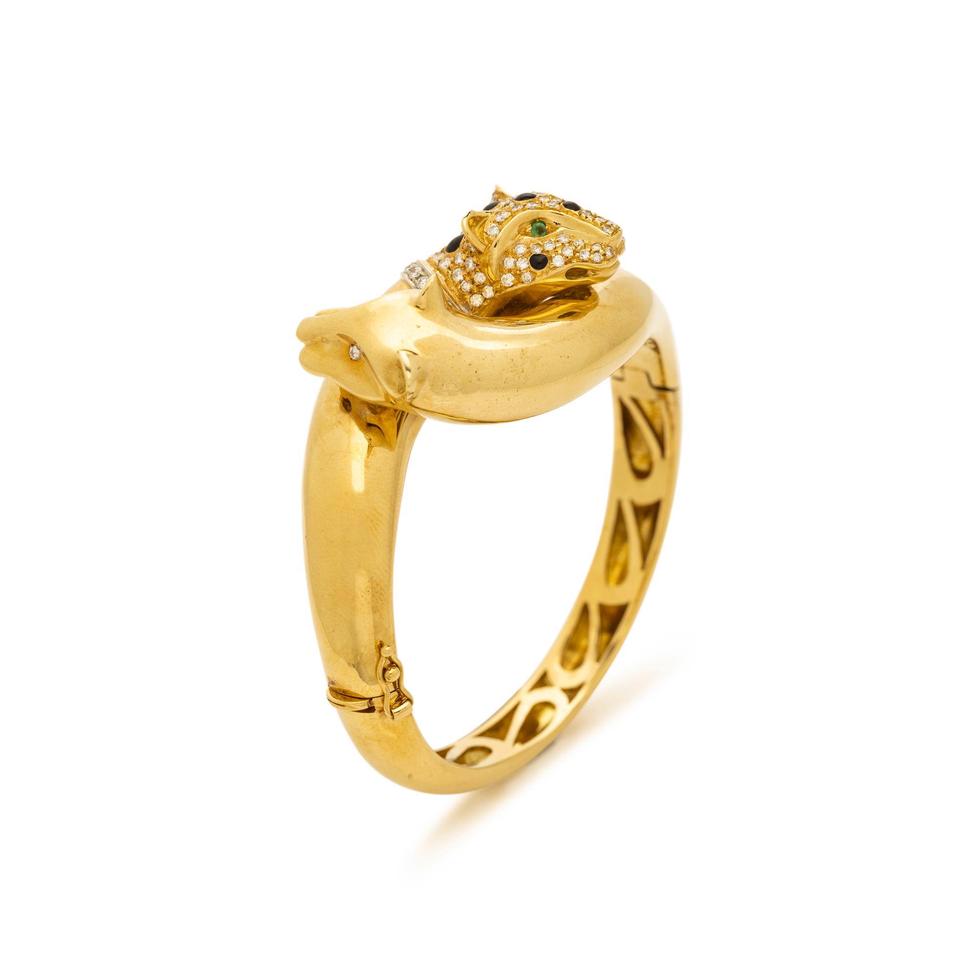 YELLOW GOLD, DIAMOND, EMERALD AND ENAMEL LEOPARD BANGLE BRACELET