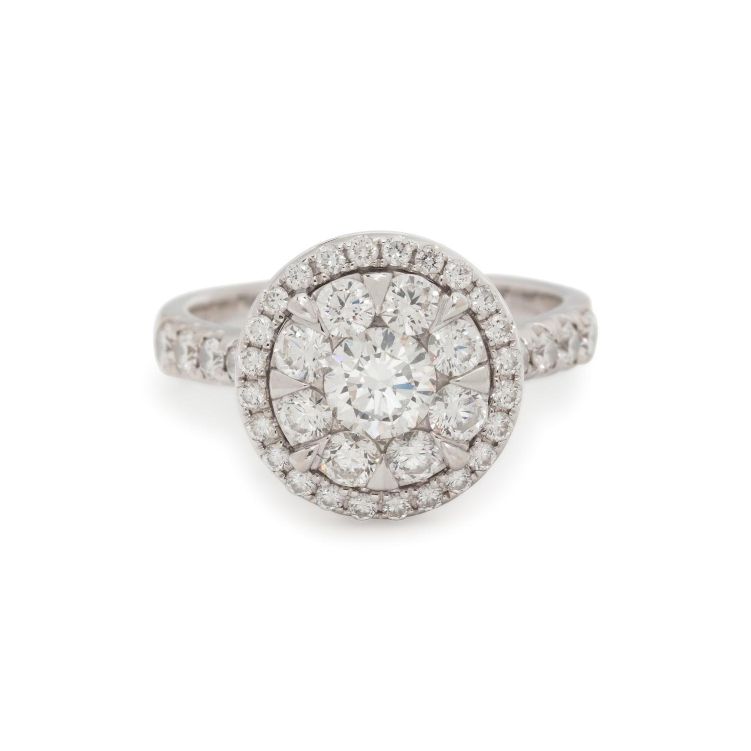 WHITE GOLD AND DIAMOND RING