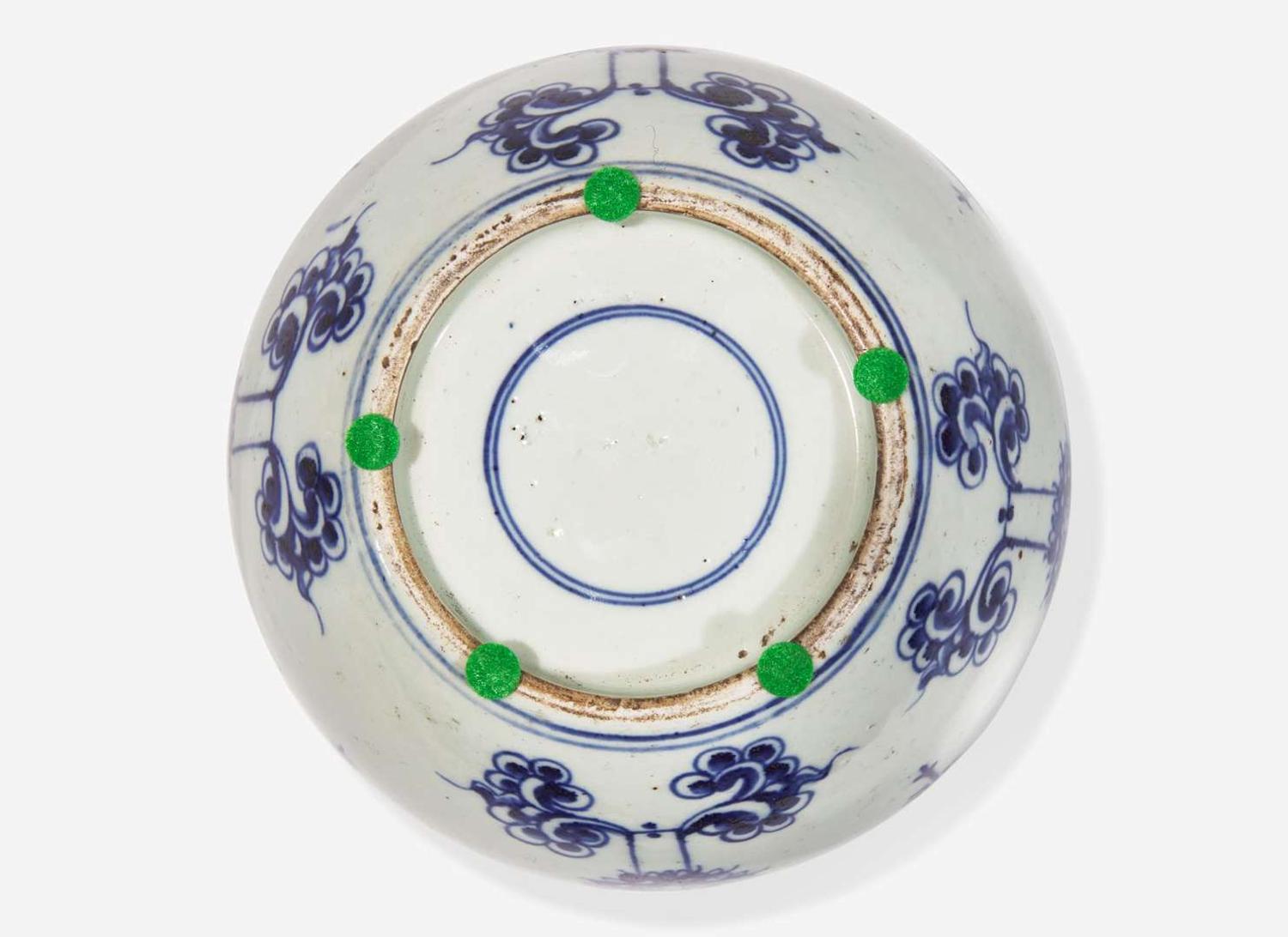 A Chinese blue and white porcelain "Alms Bowl", 18th century 青花壽字缽 十八世紀