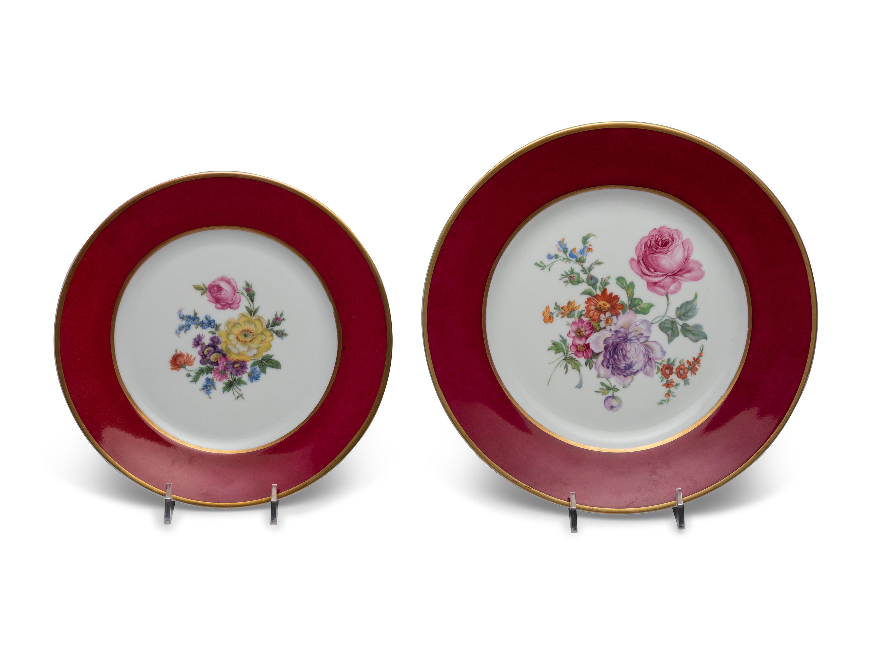 A Set of Twenty-Two French Porcelain Plates