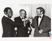 (NATIONAL ENQUIRER; SINATRA, FRANK) 10 photos, including credits to Ron Galella and Scott Downie, among others.