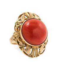 A Yellow Gold and Coral Ring, 8.90 dwts.