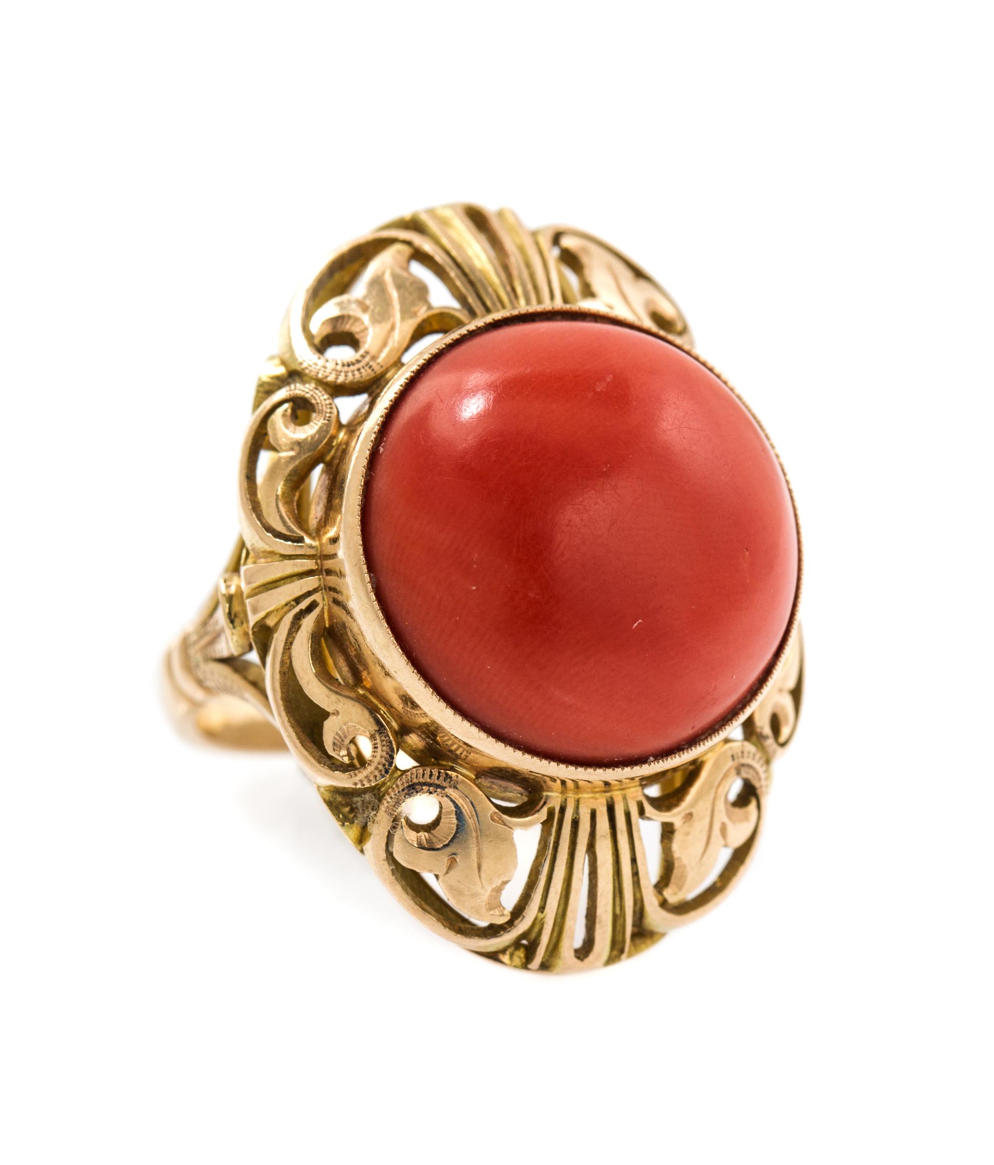 A Yellow Gold and Coral Ring, 8.90 dwts.