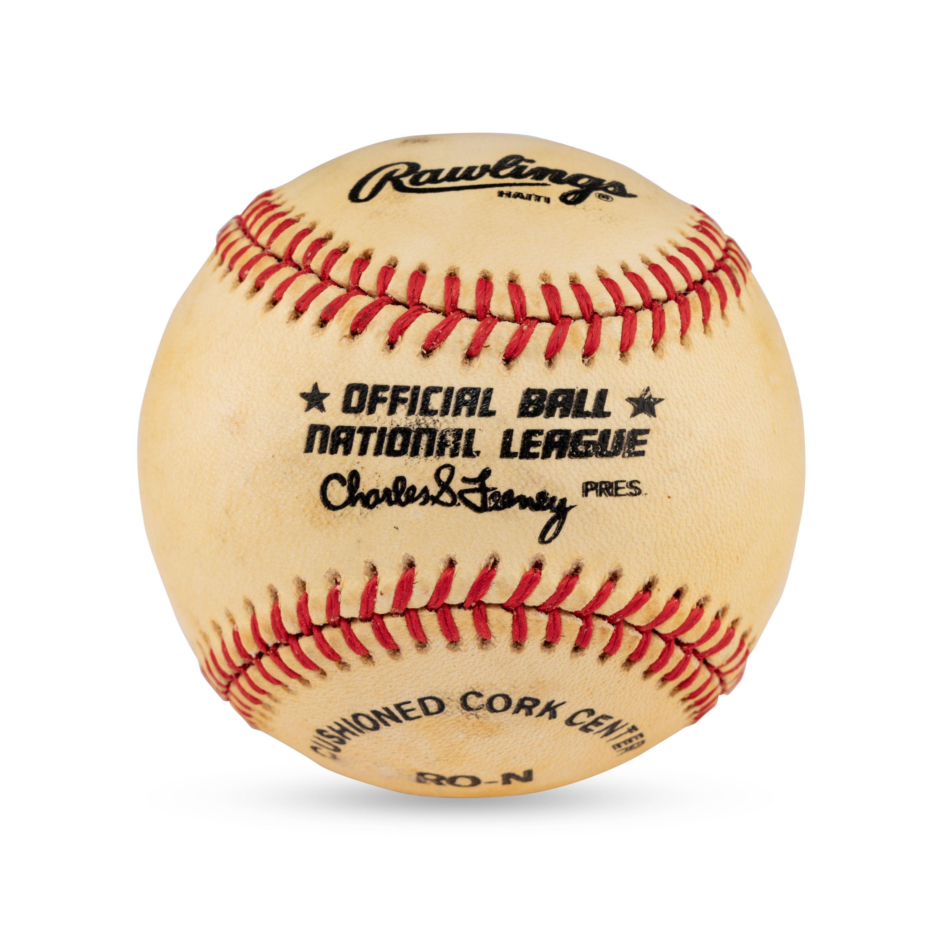 A Travis Jackson Single Signed Autograph Baseball (Beckett Authentication Services Hologram)