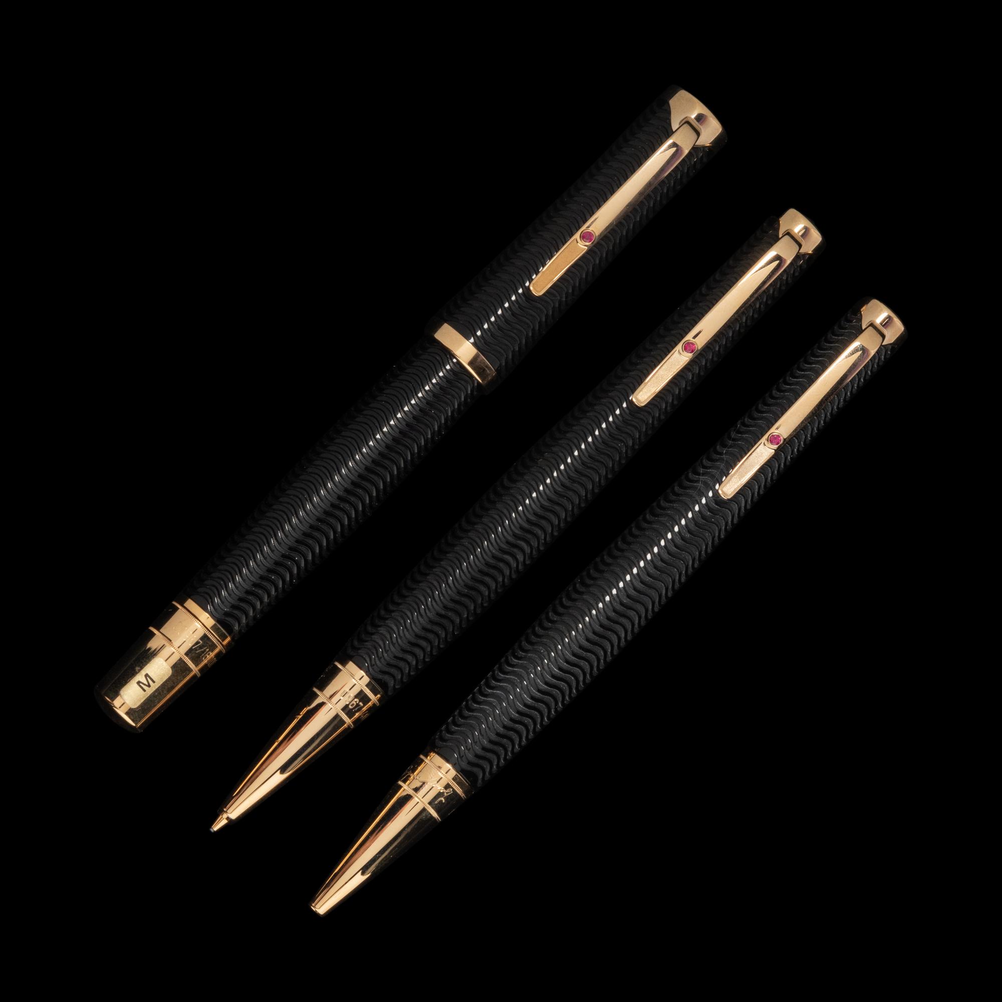 A Montblanc Limited Edition Virginia Woolf Fountain Pen, Rollerball Pen and Mechanical Pencil Set