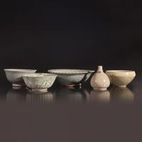 Six Vietnamese, Burmese, and Thai Ceramic Wares, 13th-16th Century and Later — 十三-十六世紀及更晚 越南、緬甸及泰國瓷一組六件