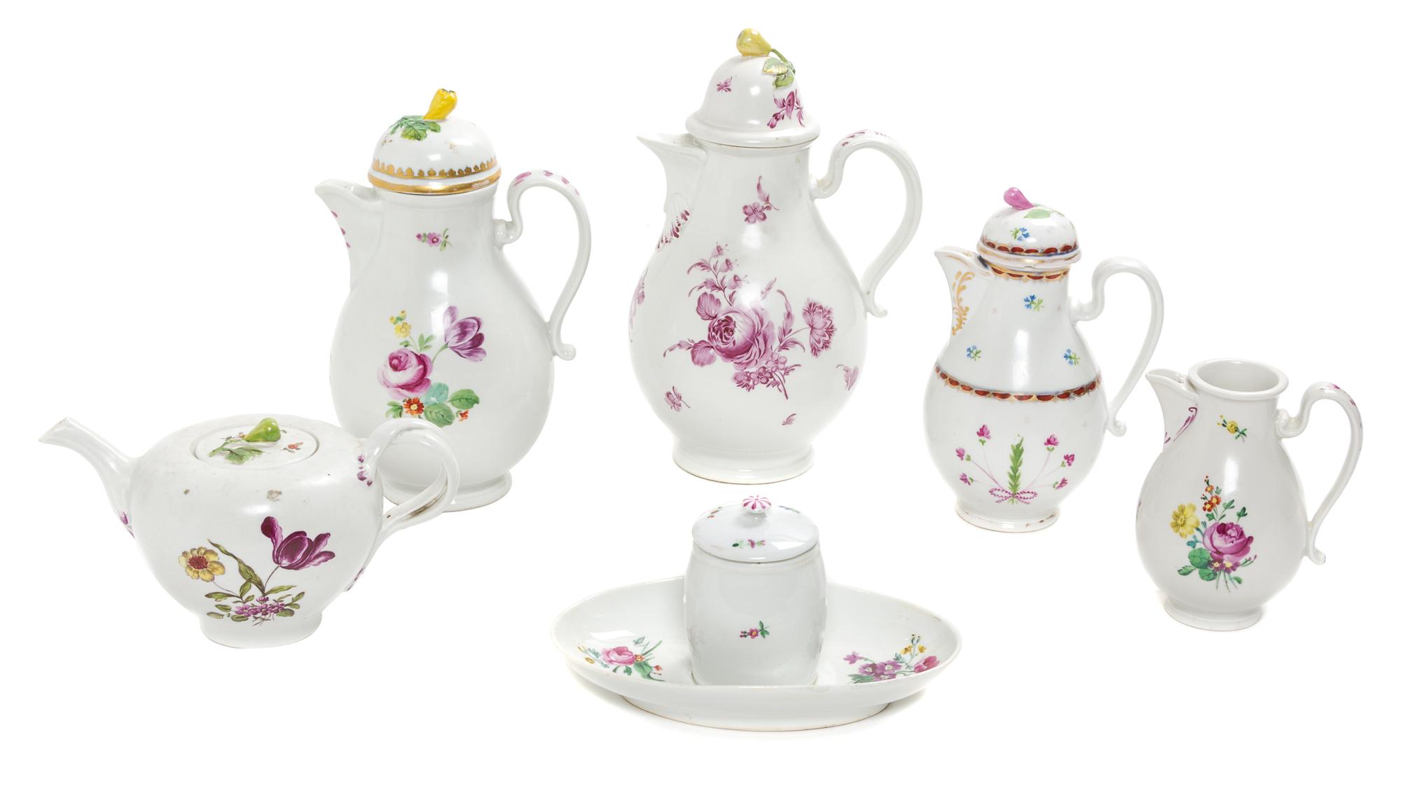 A Group of Vienna Porcelain Articles Height of tallest 10 1/4 inches. — 18TH CENTURY