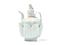 A Chinese Qingbai Glazed Wine Ewer and Warming Bowl