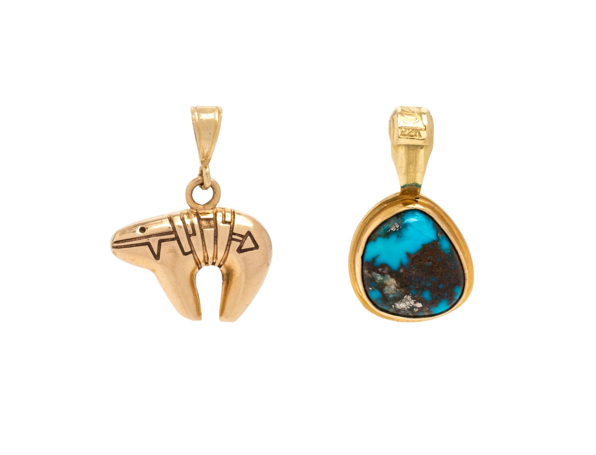 COLLECTION OF YELLOW GOLD PENDANTS