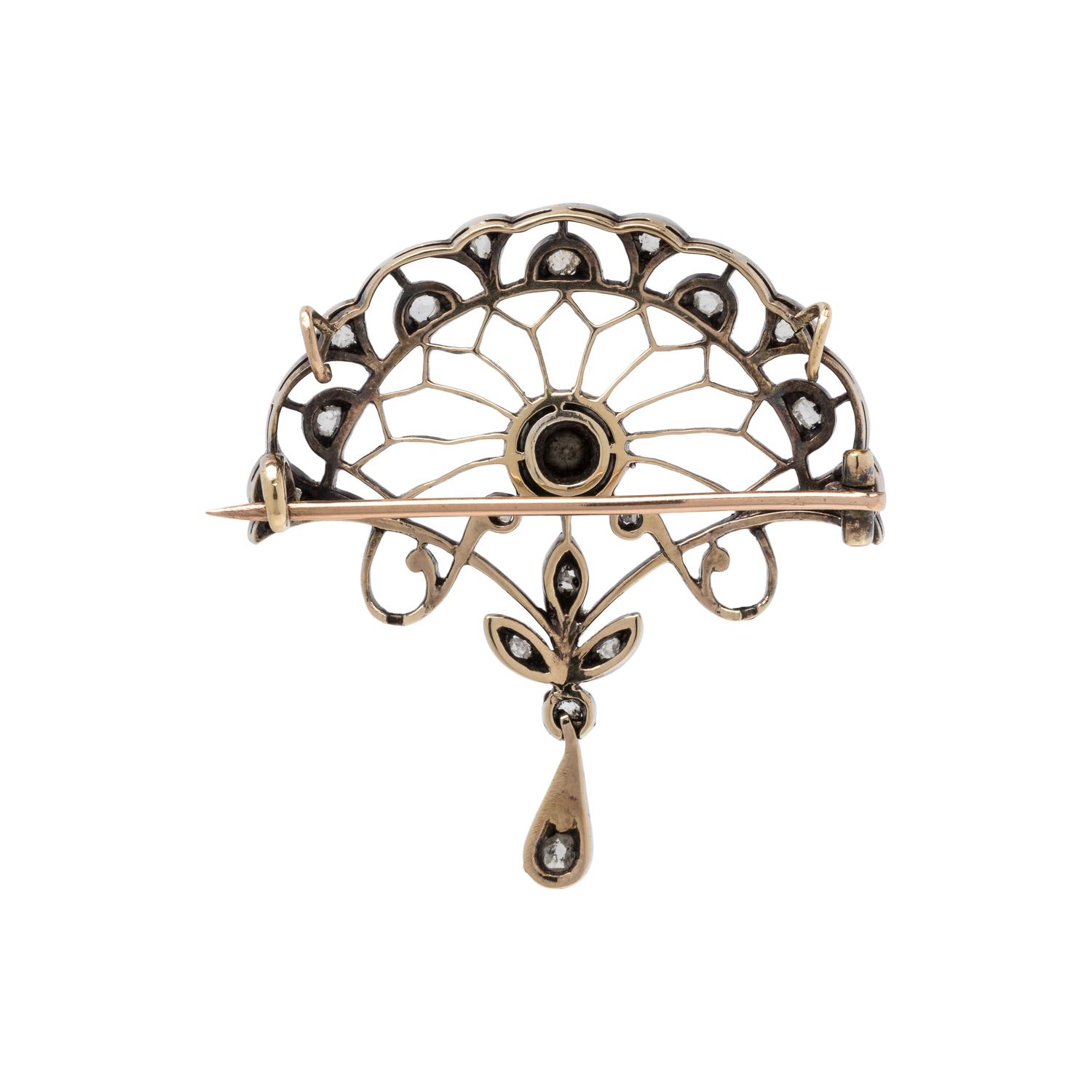 ANTIQUE, SILVER-TOPPED GOLD AND DIAMOND BROOCH