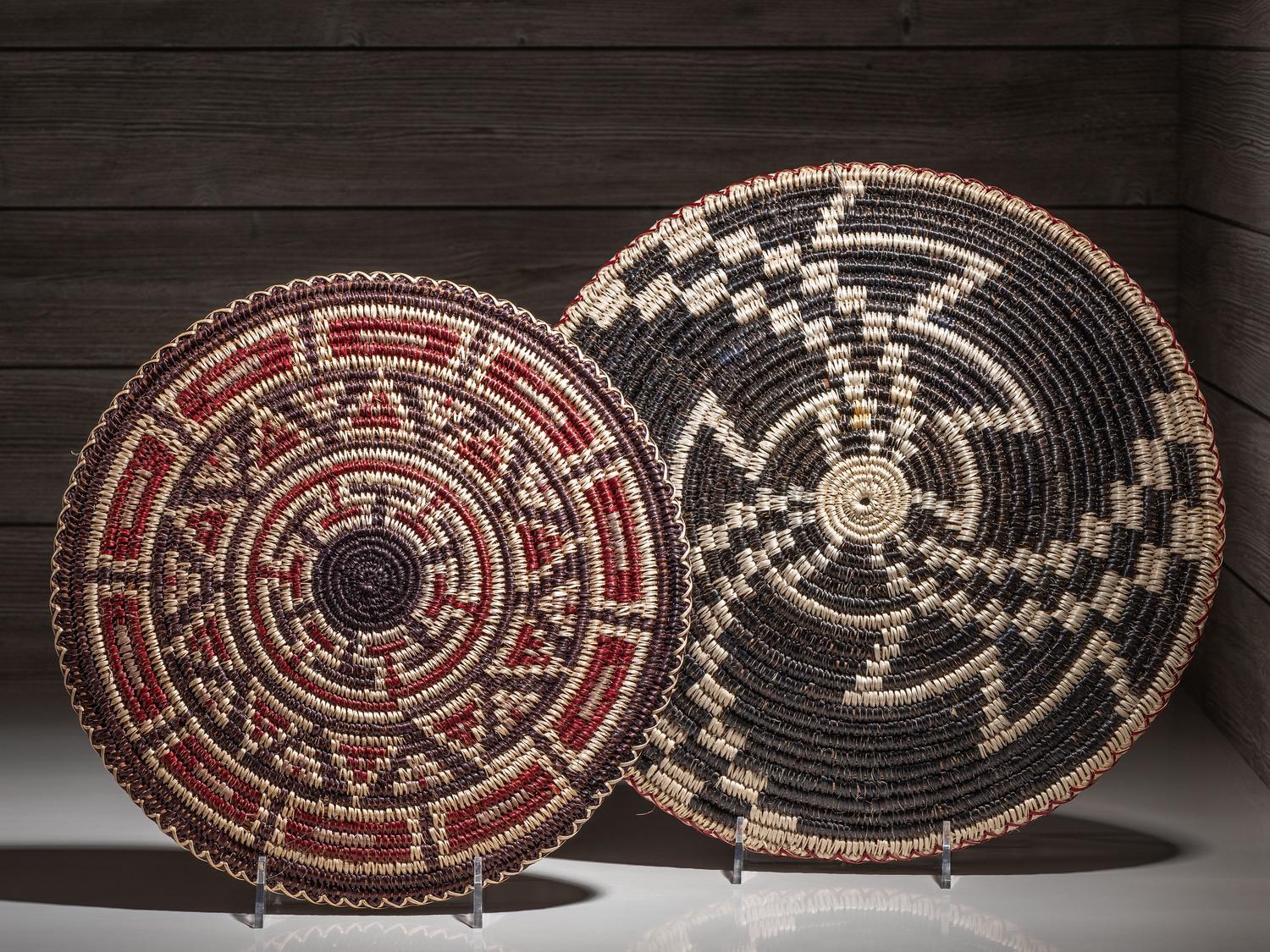 Navajo Basket, Lightning