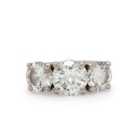 THREE-STONE DIAMOND RING