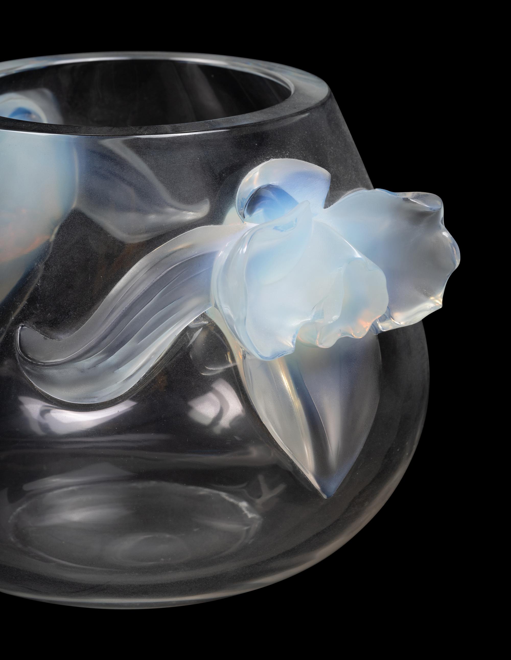 A Lalique Orchidee Vase