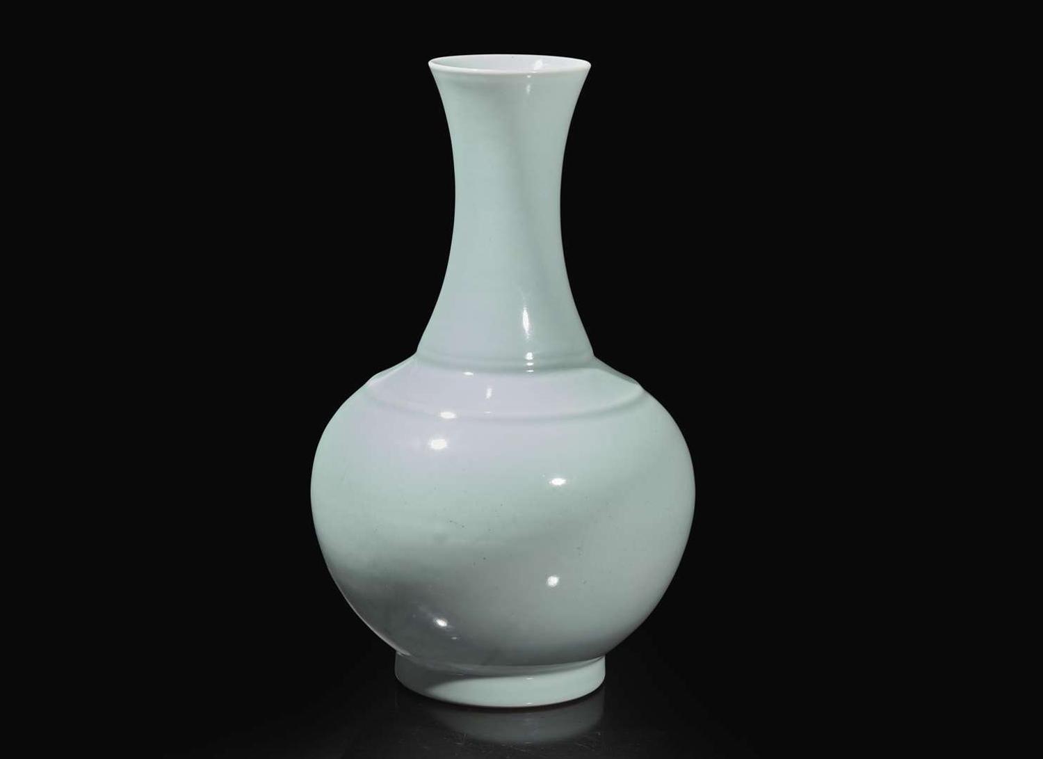 A Chinese "Claire de Lune" glazed bottle vase, Xuantong mark and possibly of the period 天藍釉賞瓶 宣統款 或清宣統