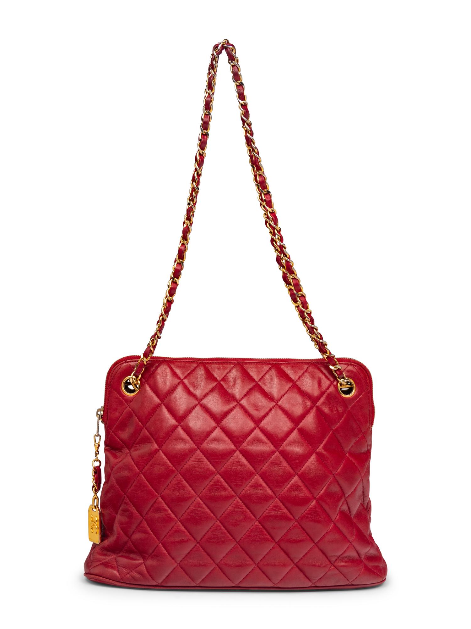 Chanel Shoulder Bag in Quilted Red Lambskin