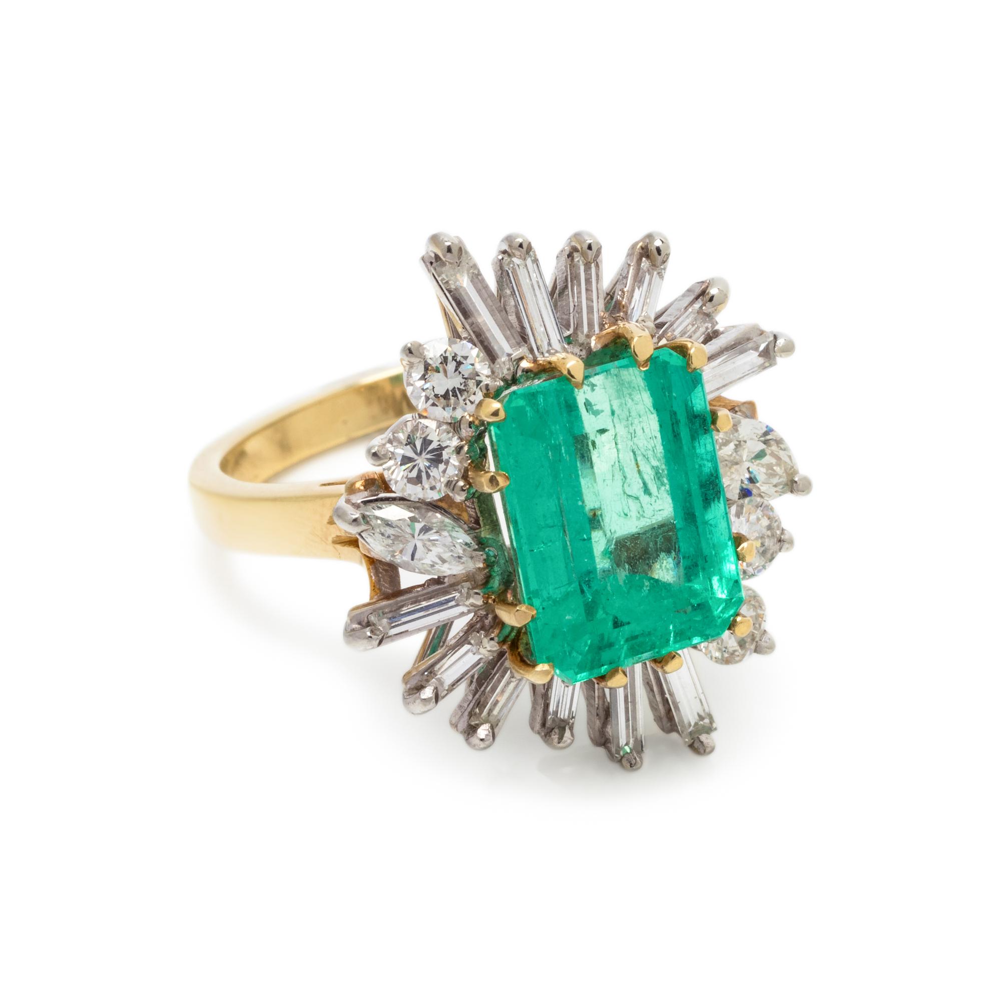 EMERALD AND DIAMOND RING