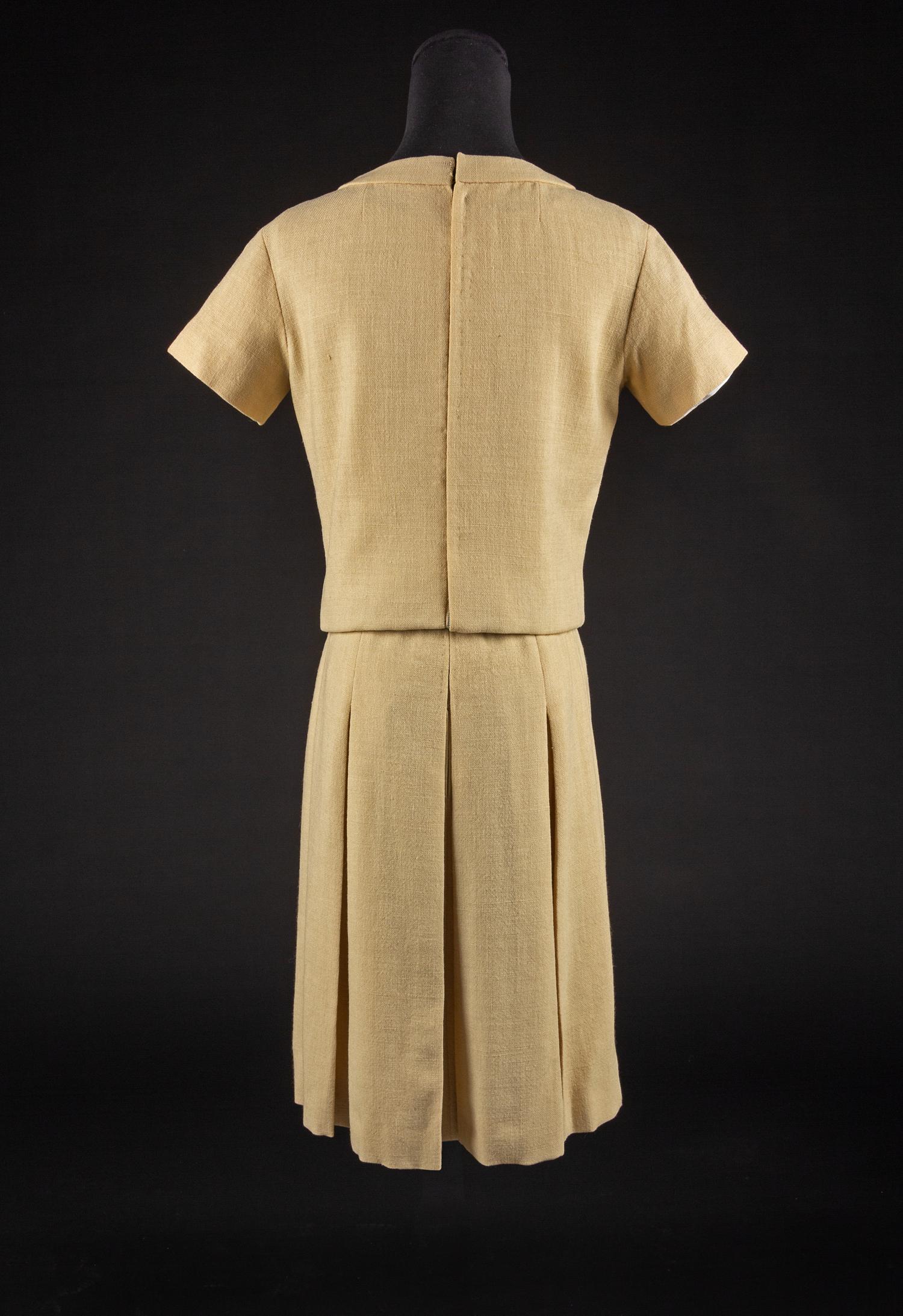 Christian Dior by Marc Bohan Haute Couture Ensemble, Spring-Summer 1961 — Worn by Dame Olivia de Havilland in the 1962 movie ‘Light in the Piazza’. (Lot 6 was worn in the same movie).