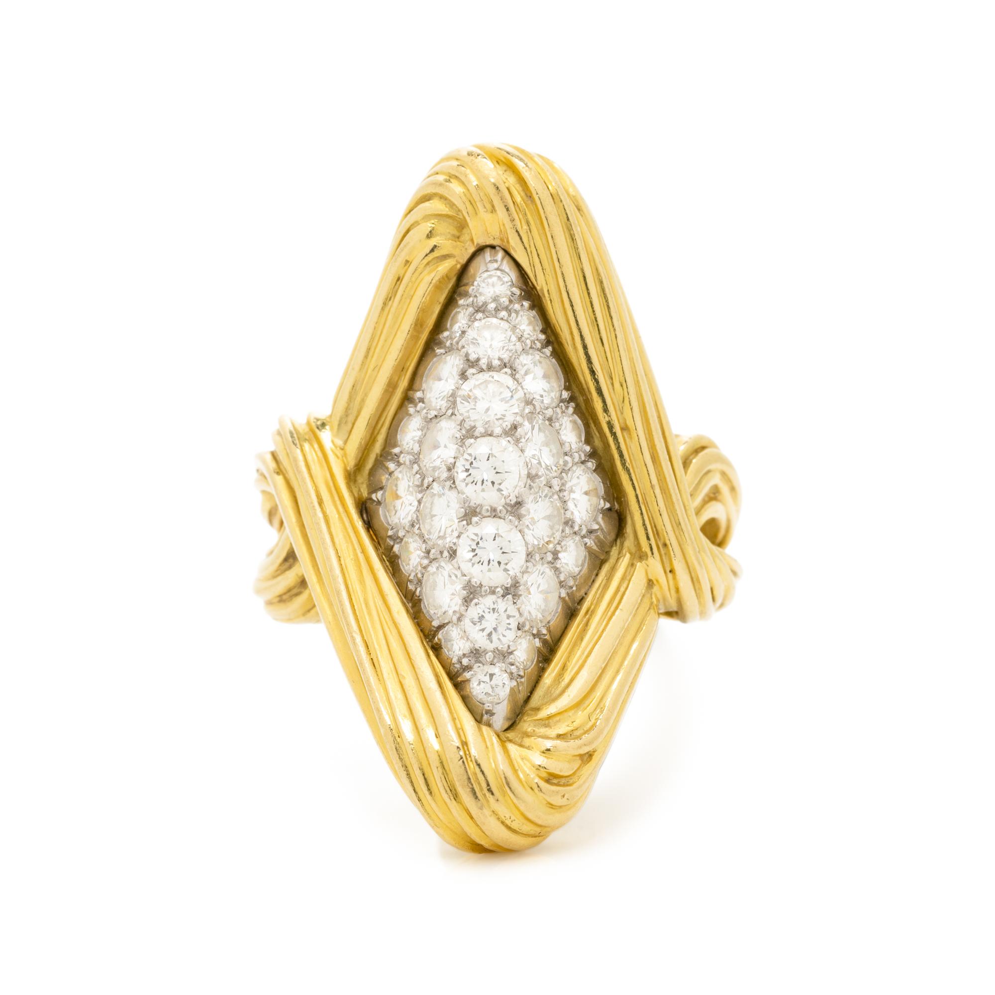 BICOLOR GOLD AND DIAMOND RING