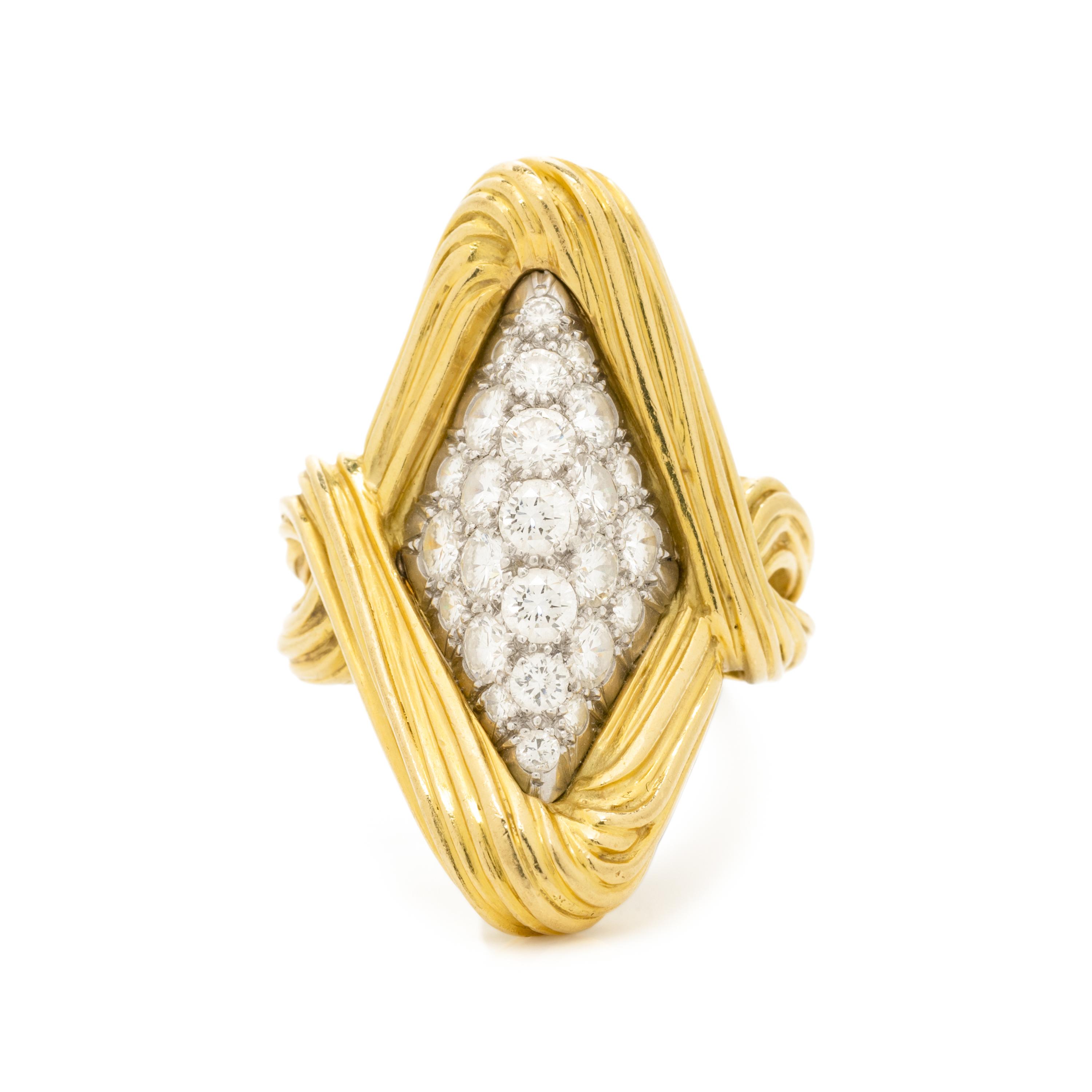 BICOLOR GOLD AND DIAMOND RING
