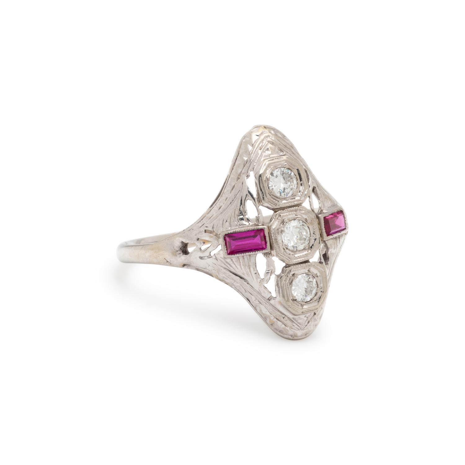 DIAMOND AND SYNTHETIC RUBY RING
