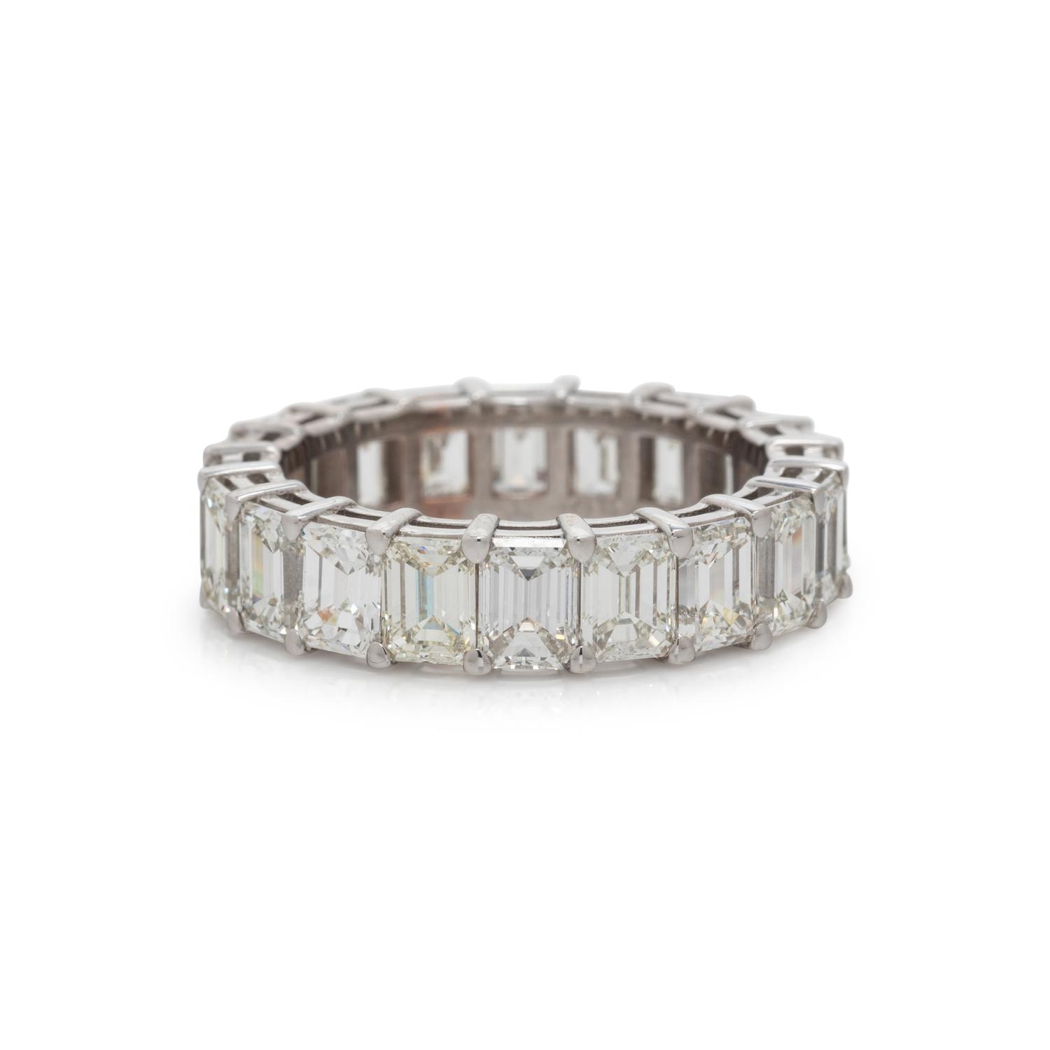 DIAMOND ETERNITY BAND