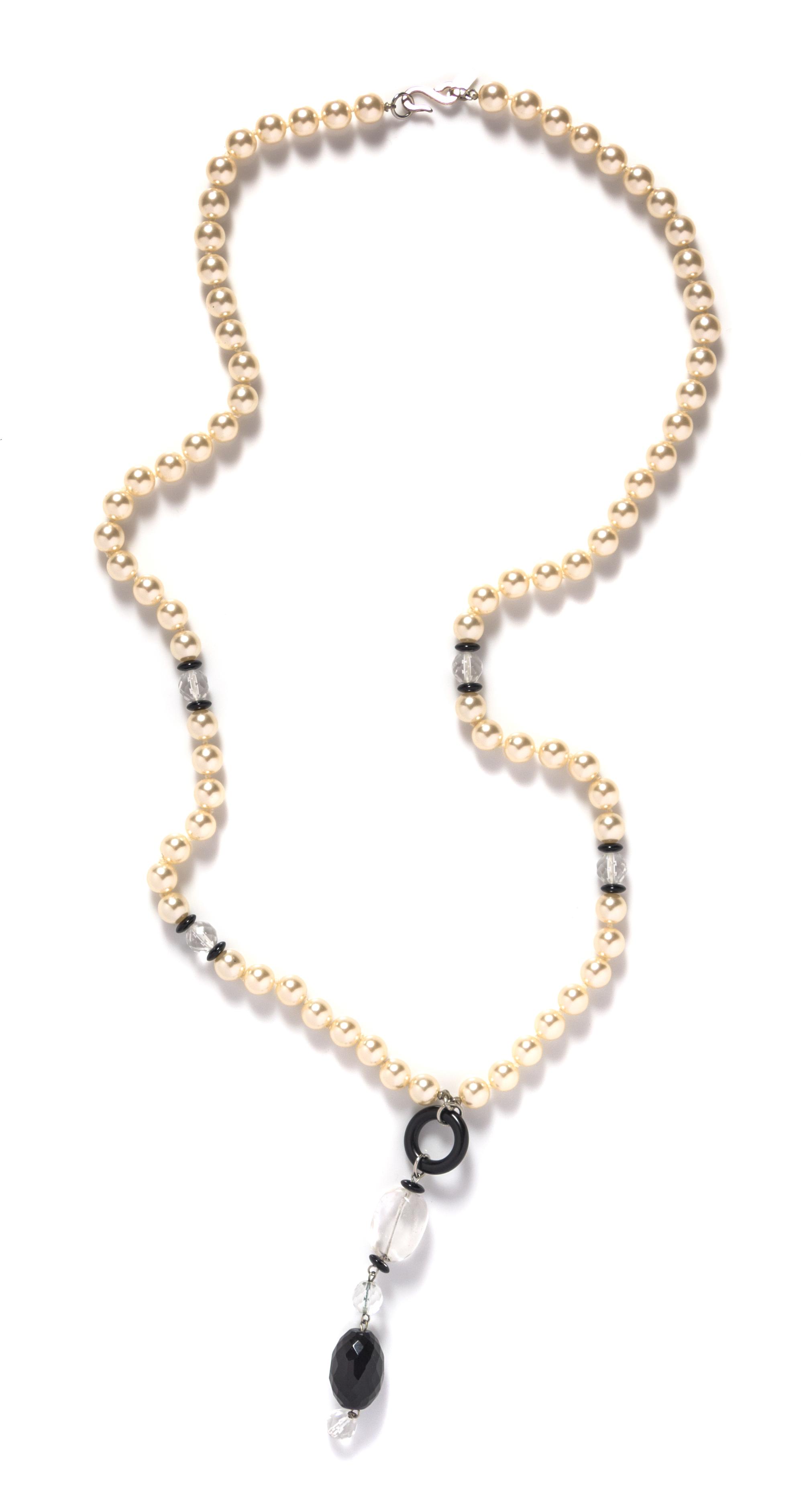 A Kenneth Jay Lane Faux Pearl Necklace,