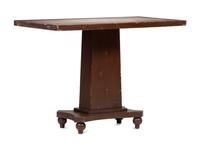 A Country Classical Grain Painted Pedestal Dining Table