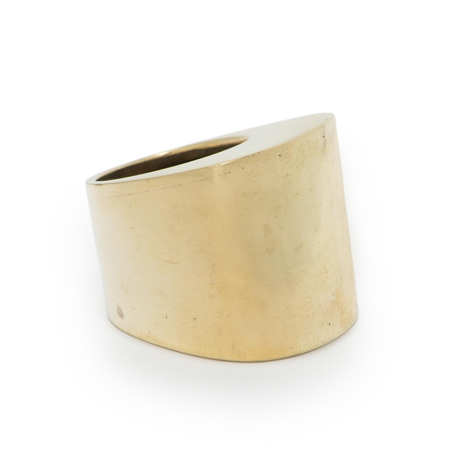 YELLOW GOLD RING