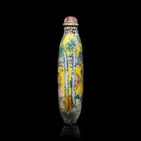 Nine Chinese Snuff Bottles, 19th-Early 20th Century — 晚清-民國 各式鼻烟壺一組九只