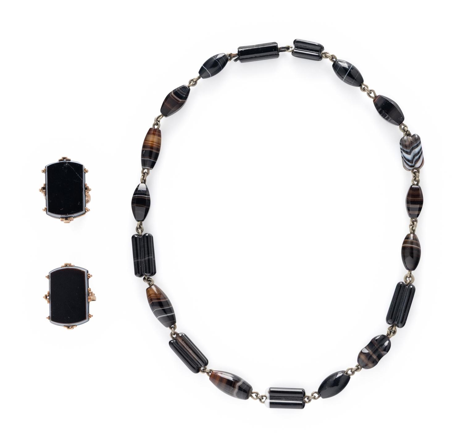 COLLECTION OF BANDED AGATE JEWELRY
