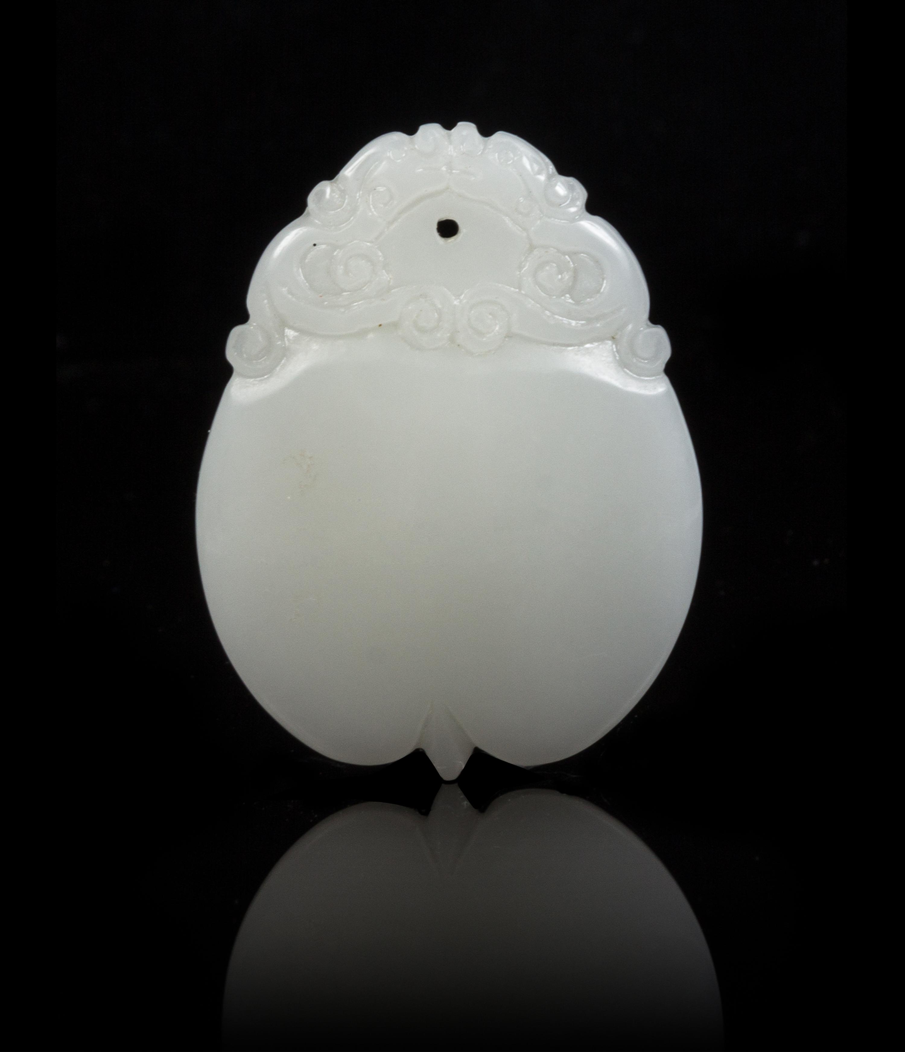 A White Jade Toggle Height 2 inches.