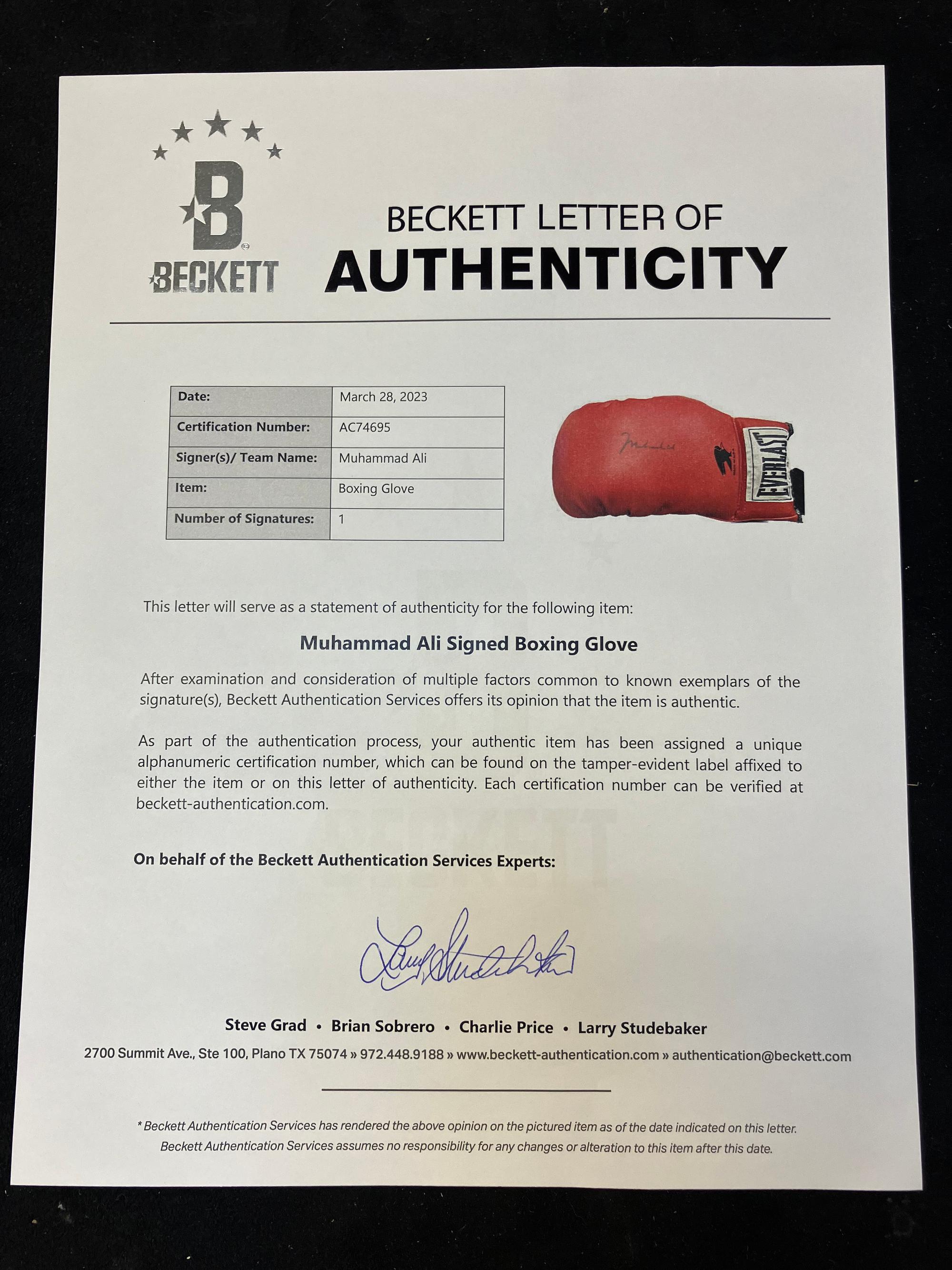 A Muhammad Ali Signed Autograph Boxing Glove (Beckett Authentication Services Letter)