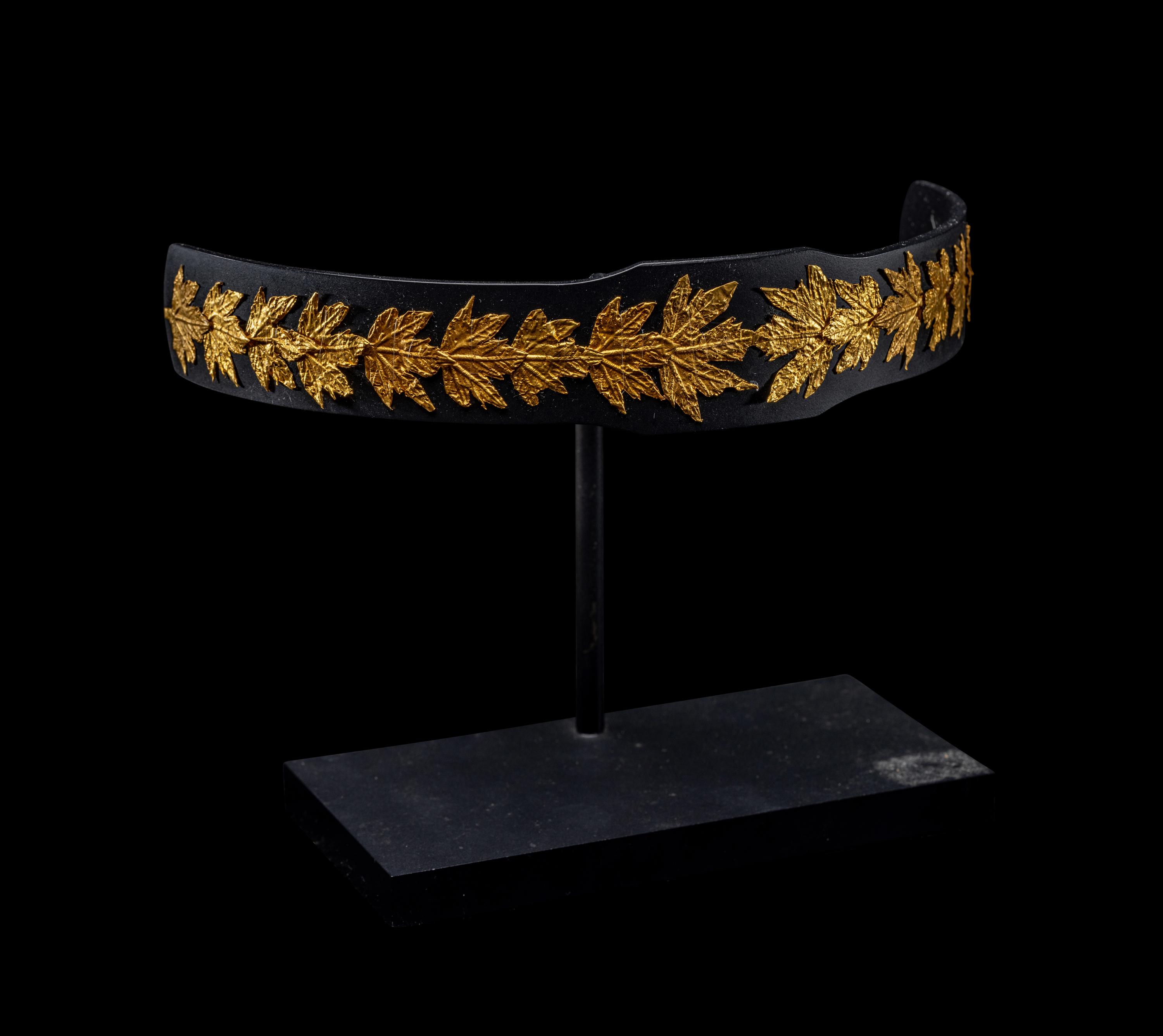 A Hellenistic Gold Diadem